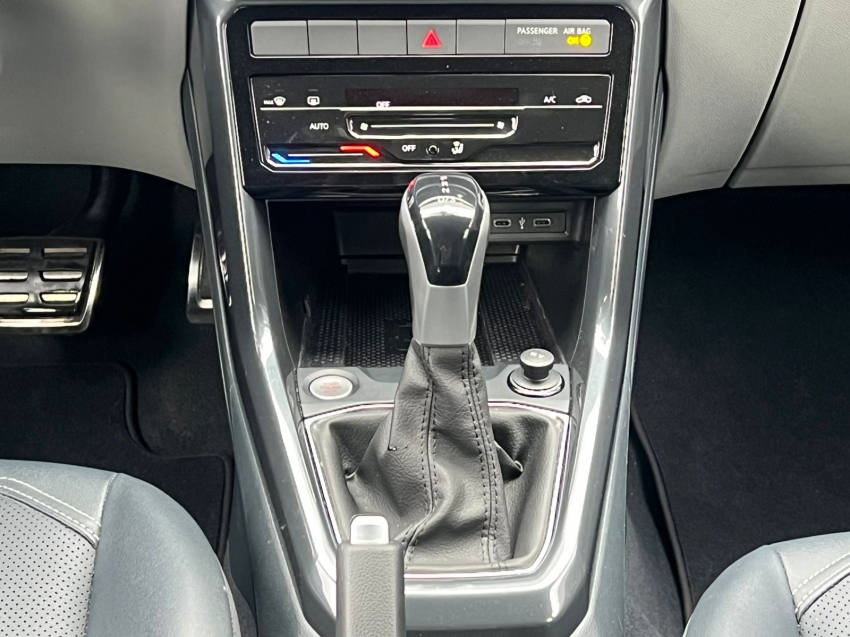 volkswagen t-cross 1.4 250 tsi total flex highline automatico gasolina 4p 2024