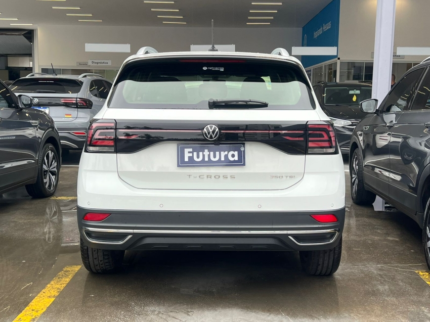 volkswagen t-cross 1.4 250 tsi total flex highline automatico gasolina 4p 2024