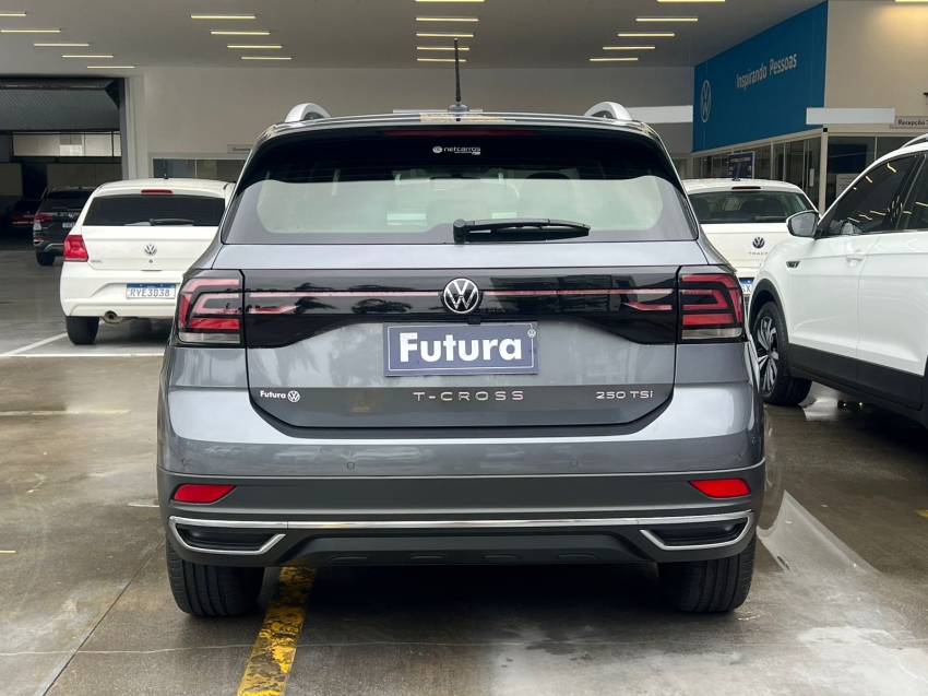 volkswagen t-cross 1.4 250 tsi total flex highline automatico gasolina 4p 2024