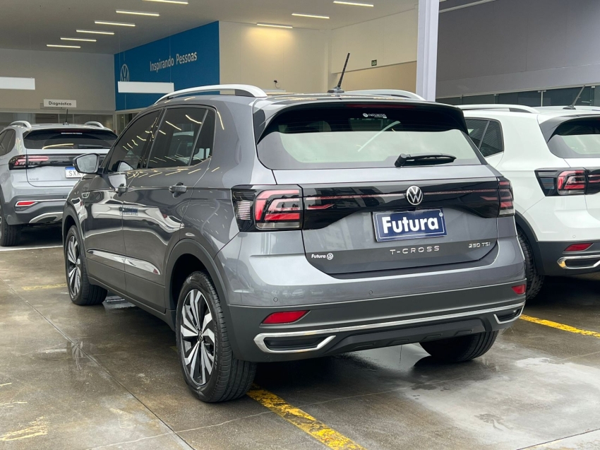 volkswagen t-cross 1.4 250 tsi total flex highline automatico gasolina 4p 2024