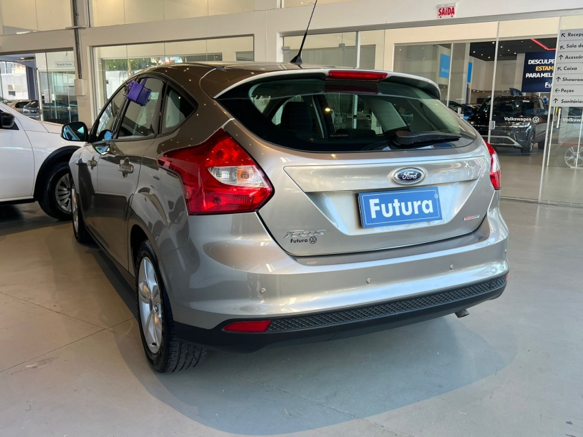 ford focus 1.6 s 16v flex 4p powershift gasolina automatico 2014