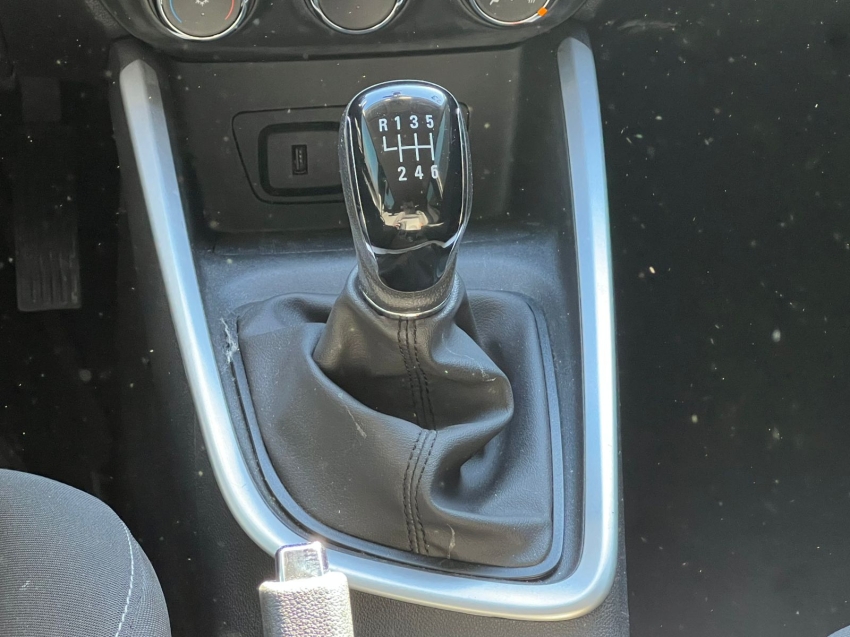 chevrolet onix 1.0 turbo flex plus ltz manual gasolina 4p 2023