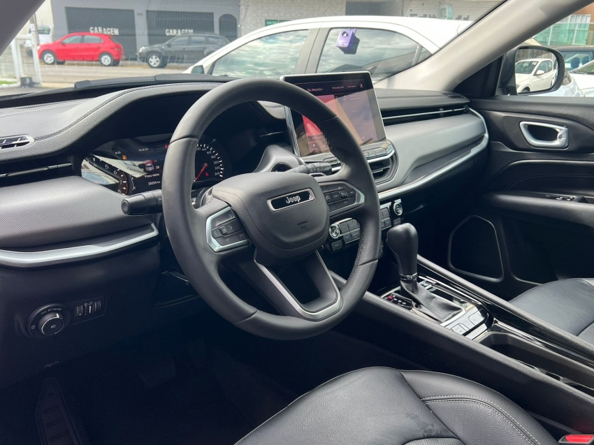 jeep compass 1.3 t270 turbo flex longitude at6 gasolina 4p automatico 20233 jeep compass 1.3 t270 turbo flex longitude at6 gasolina 4p automatico 20233