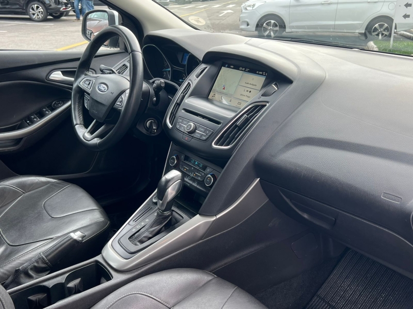 ford focus 2.0 se 16v flex 4p powershift gasolina automatico 2018
