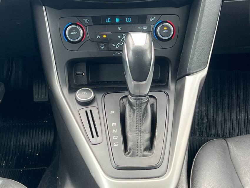 ford focus 2.0 se 16v flex 4p powershift gasolina automatico 2018