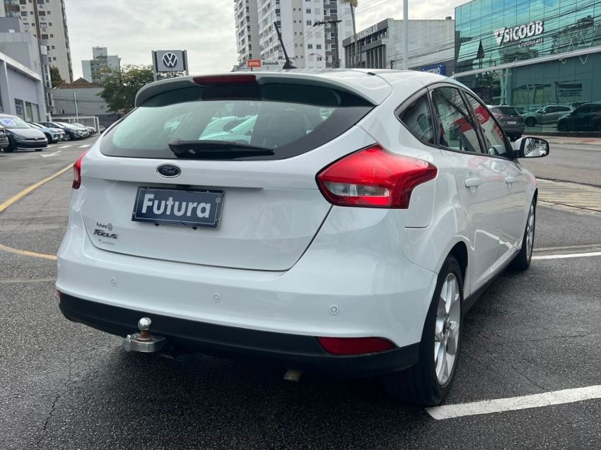 ford focus 2.0 se 16v flex 4p powershift gasolina automatico 2018
