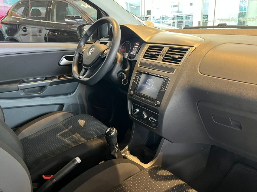 volkswagen fox 1.6 msi total flex connect 4p manual gasolina 20199 volkswagen fox 1.6 msi total flex connect 4p manual gasolina 20199