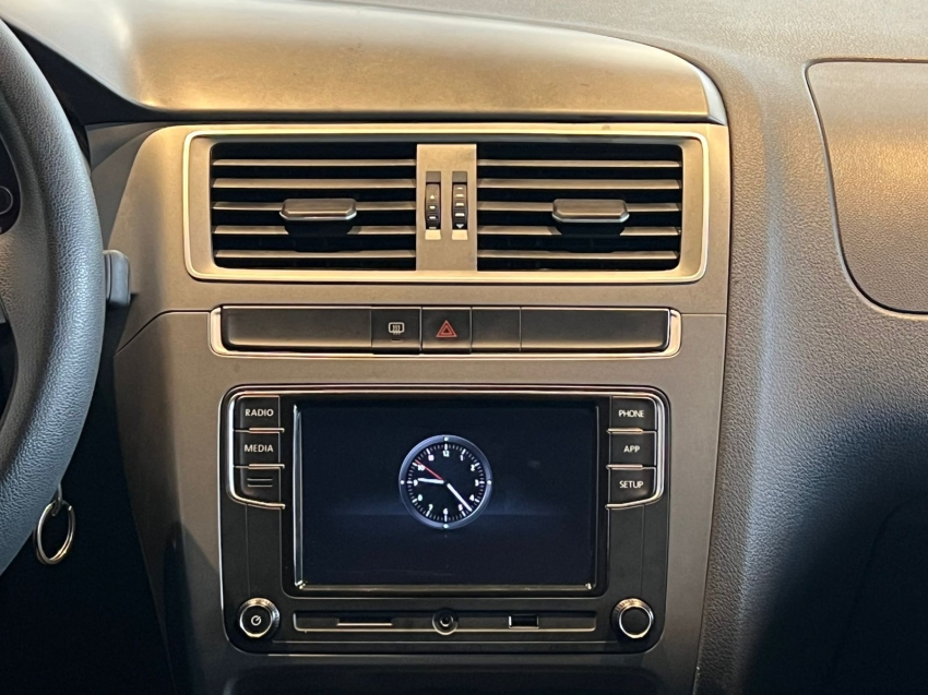 volkswagen fox 1.6 msi total flex connect 4p manual gasolina 20197 volkswagen fox 1.6 msi total flex connect 4p manual gasolina 20197
