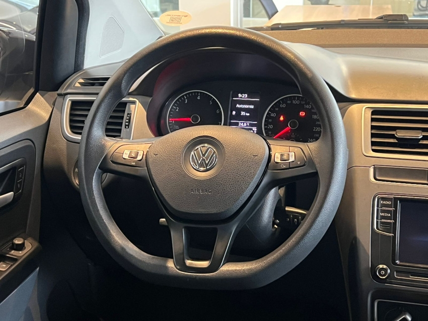 volkswagen fox 1.6 msi total flex connect 4p manual gasolina 20196 volkswagen fox 1.6 msi total flex connect 4p manual gasolina 20196