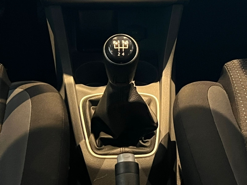 volkswagen fox 1.6 msi total flex connect 4p manual gasolina 20198 volkswagen fox 1.6 msi total flex connect 4p manual gasolina 20198