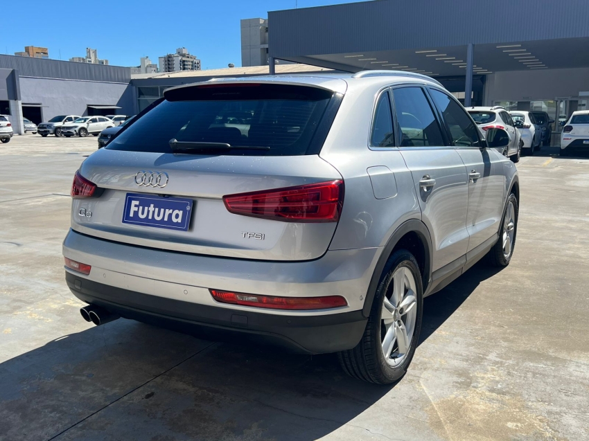 audi q3 1.4 tfsi attraction flex 4p s tronic gasolina automatico 201813 audi q3 1.4 tfsi attraction flex 4p s tronic gasolina automatico 201813