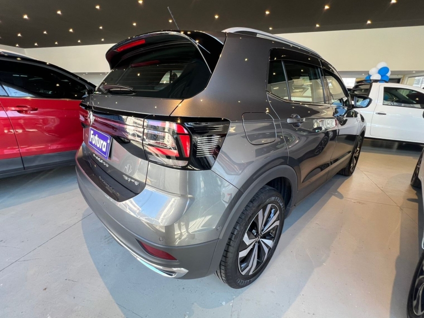 volkswagen t-cross 1.4 250 tsi total flex highline automatico gasolina 4p 2024