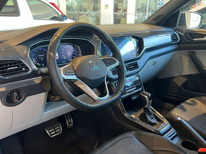 volkswagen t-cross 1.4 250 tsi total flex highline automatico gasolina 4p 2024