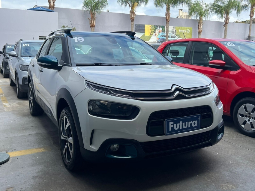 citroen c4 cactus 1.6 thp flex shine eat6 gasolina 4p automatico 20192 citroen c4 cactus 1.6 thp flex shine eat6 gasolina 4p automatico 20192