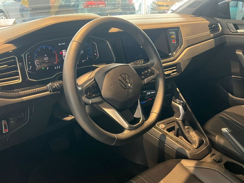 volkswagen nivus 1.0 200 tsi total flex highline automatico gasolina 4p 2025