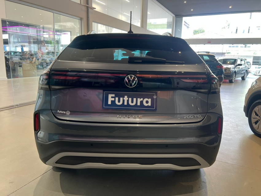 volkswagen nivus 1.0 200 tsi total flex highline automatico gasolina 4p 2025