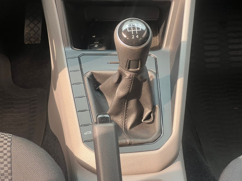 volkswagen polo 1.0 mpi total flex manual gasolina 4p 20198 volkswagen polo 1.0 mpi total flex manual gasolina 4p 20198