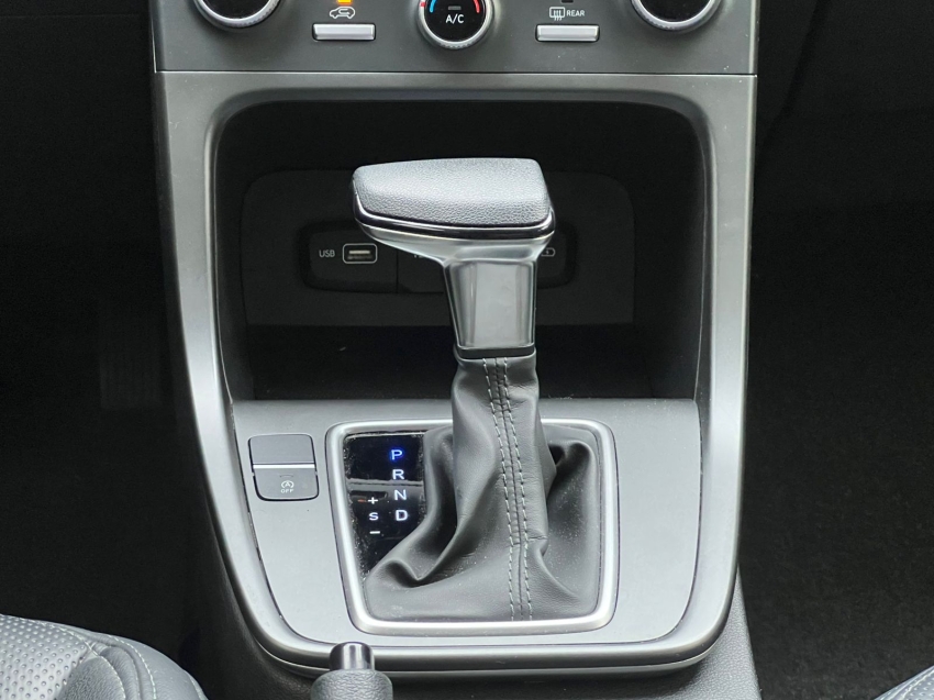 hyundai creta 1.0 tgdi flex comfort automatico gasolina 4p 20238 hyundai creta 1.0 tgdi flex comfort automatico gasolina 4p 20238