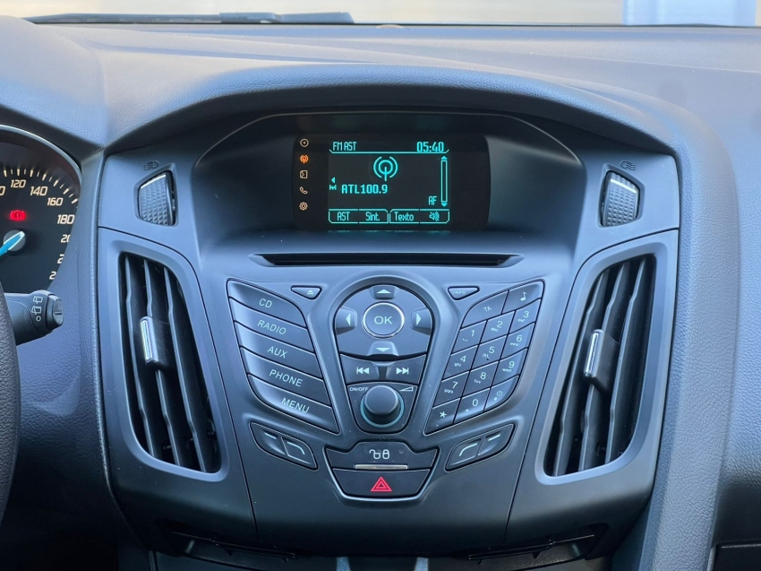 ford focus 1.6 s 16v flex 4p powershift gasolina automatico 20157 ford focus 1.6 s 16v flex 4p powershift gasolina automatico 20157