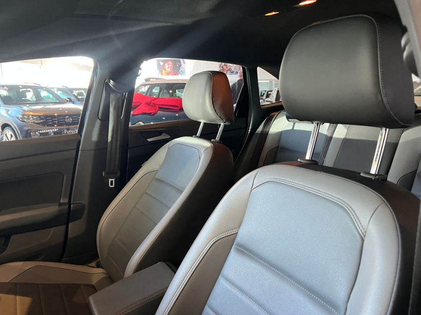 volkswagen nivus 1.0 200 tsi total flex highline automatico gasolina 4p 20244 volkswagen nivus 1.0 200 tsi total flex highline automatico gasolina 4p 20244