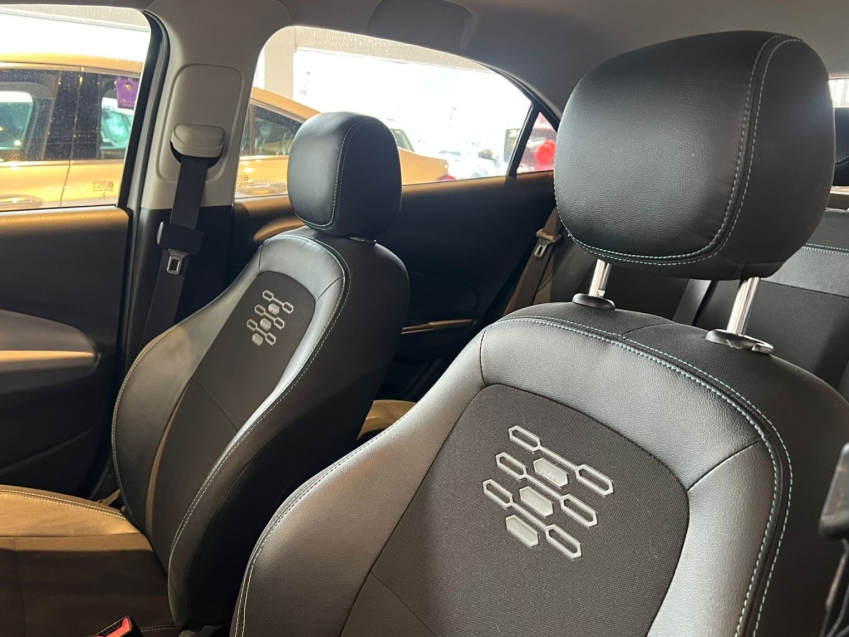 chevrolet onix 1.0 mpfi lt 8v flex 4p manual gasolina automatico 20194 chevrolet onix 1.0 mpfi lt 8v flex 4p manual gasolina automatico 20194
