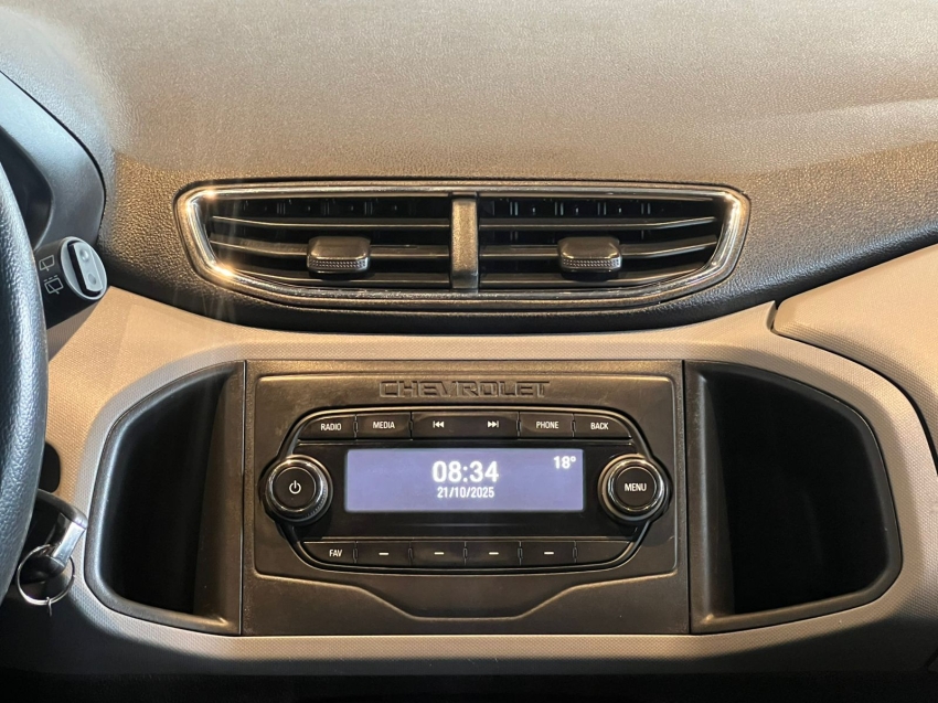 chevrolet onix 1.0 mpfi lt 8v flex 4p manual gasolina automatico 20197 chevrolet onix 1.0 mpfi lt 8v flex 4p manual gasolina automatico 20197