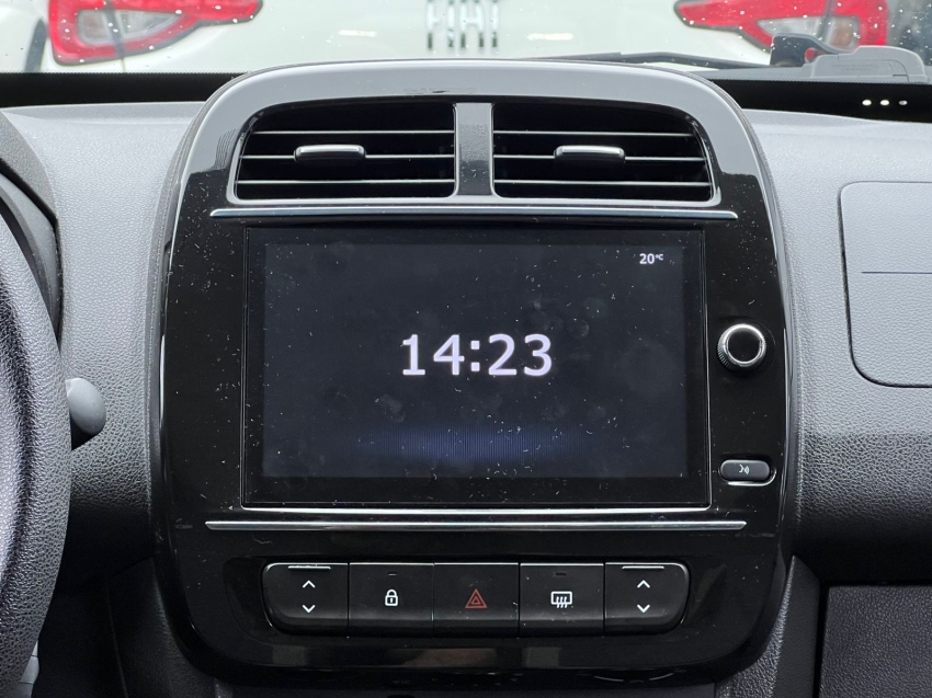 renault kwid 1.0 12v sce flex outsider manual gasolina 4p 20236