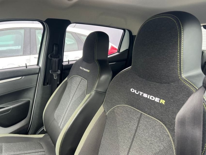 renault kwid 1.0 12v sce flex outsider manual gasolina 4p 20239