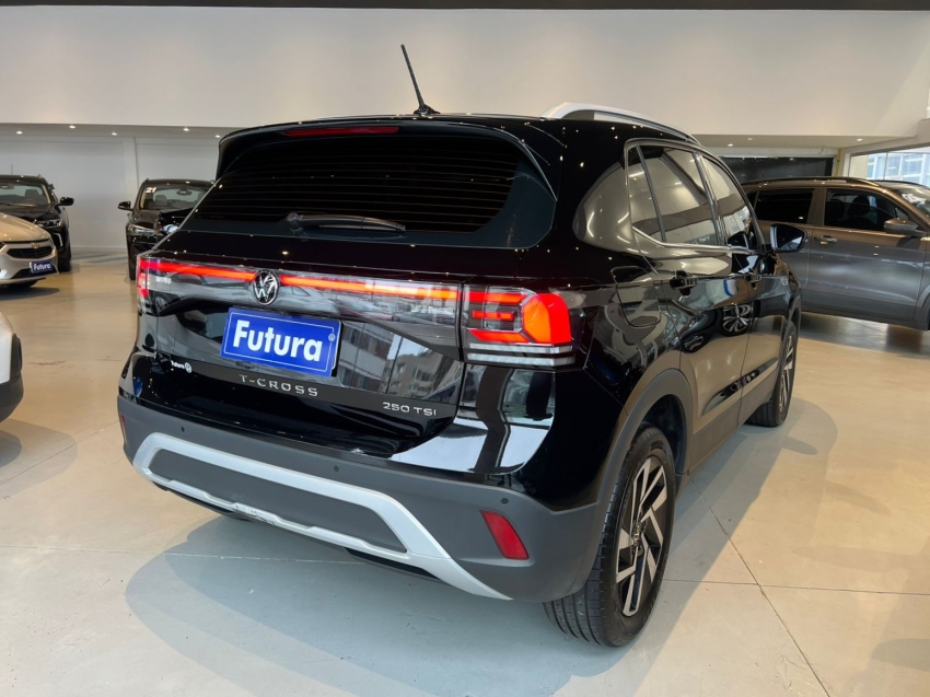 volkswagen t-cross 1.4 250 tsi total flex highline automatico gasolina 4p 202513