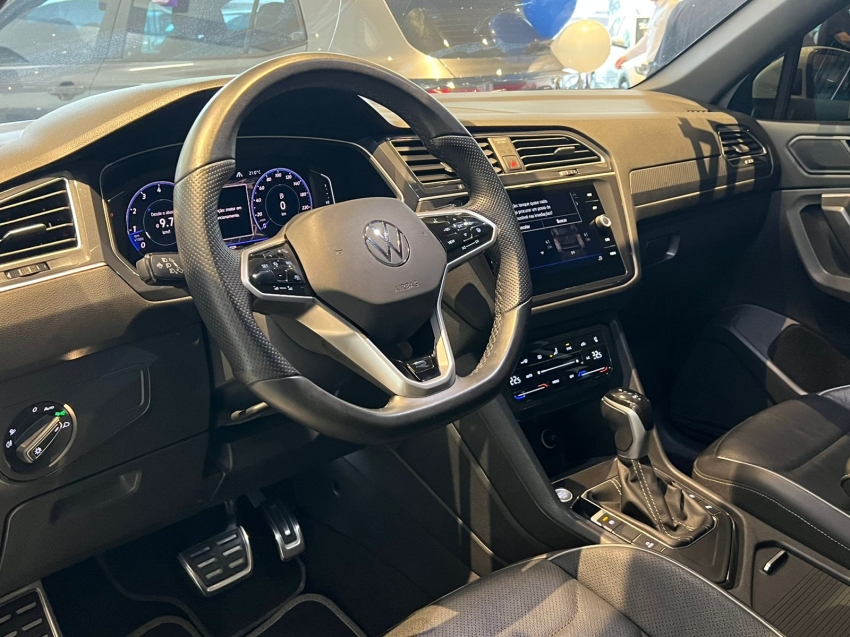 volkswagen tiguan 2.0 300 tsi gasolina allspace r-line automatico 4p 20243