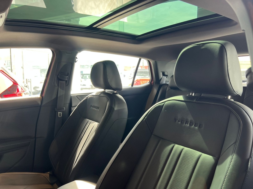 volkswagen t-cross 1.4 250 tsi total flex highline automatico gasolina 4p 20254