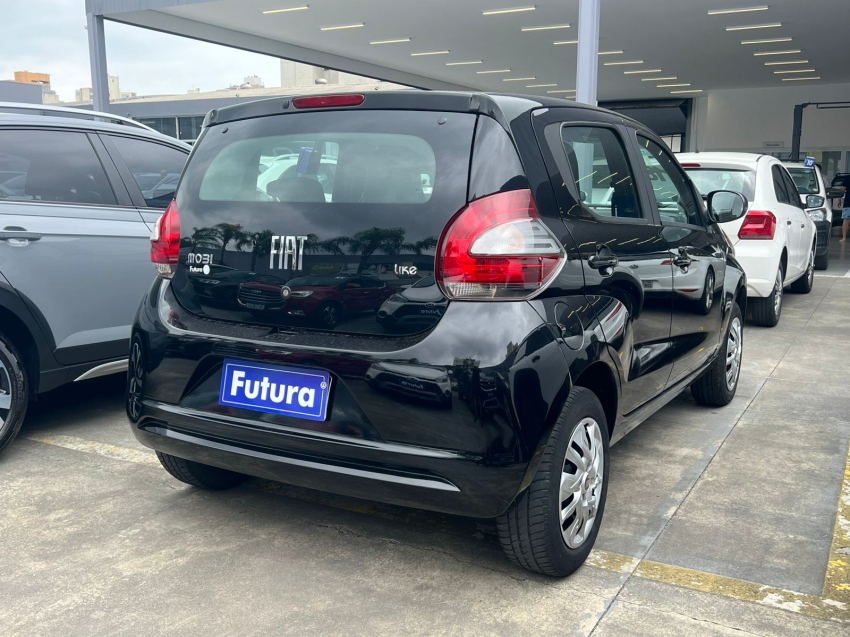 fiat mobi 1.0 evo flex like. manual gasolina 4p 201812