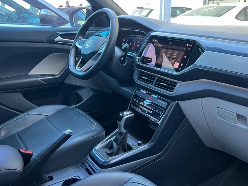 volkswagen t-cross 1.4 250 tsi total flex highline automatico gasolina 4p 20238