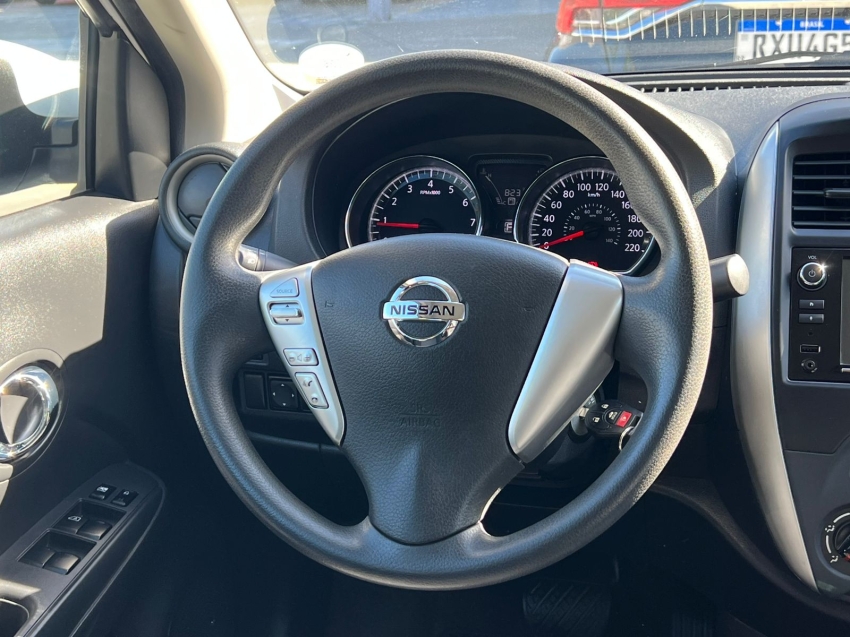 nissan versa 1.6 16v flexstart sv 4p xtronic flex automatico 20205