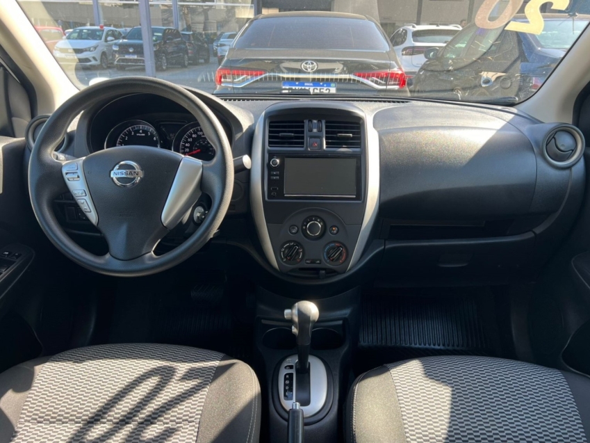 nissan versa 1.6 16v flexstart sv 4p xtronic flex automatico 20204