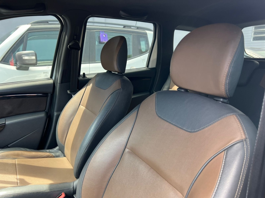 renault duster 2.0 16v hi-flex dynamique automatico gasolina 4p 20184