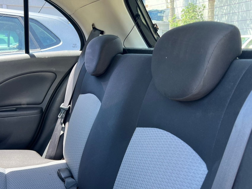 nissan march 1.0 16v flex 4p manual gasolina 201410