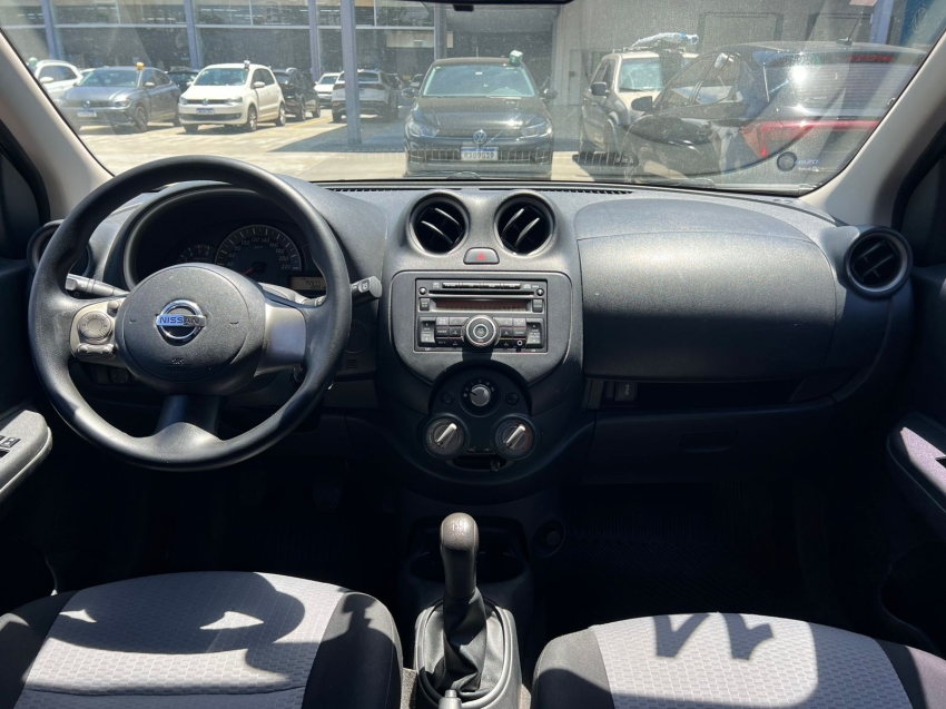 nissan march 1.0 16v flex 4p manual gasolina 20145