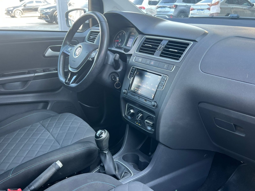 volkswagen fox 1.6 msi highline 16v flex 4p manual gasolina 20189