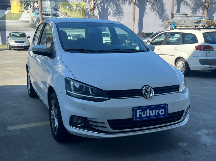 volkswagen fox 1.6 msi highline 16v flex 4p manual gasolina 20182