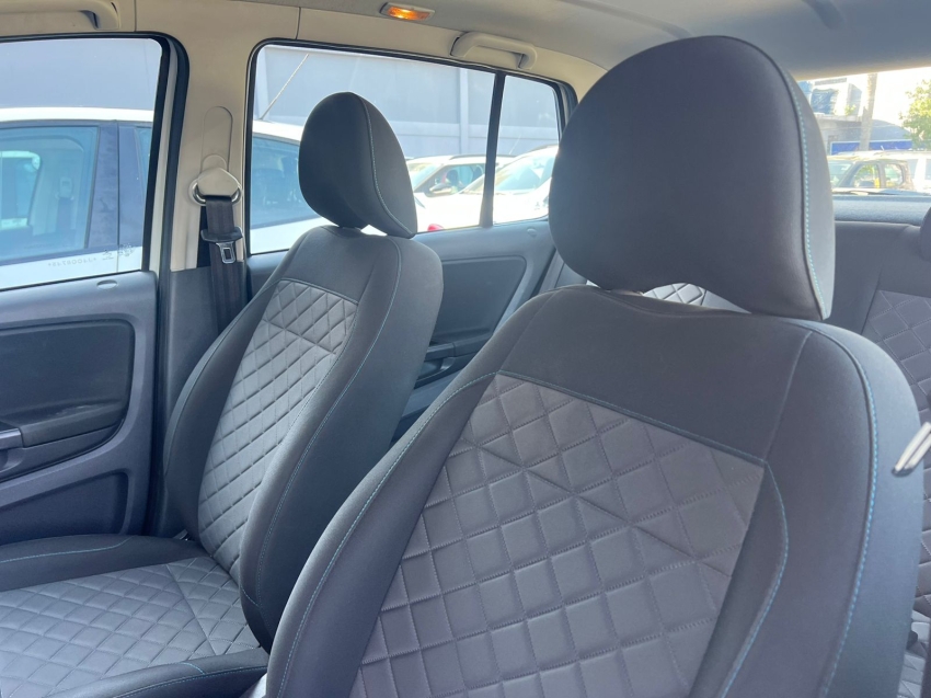 volkswagen fox 1.6 msi highline 16v flex 4p manual gasolina 20184