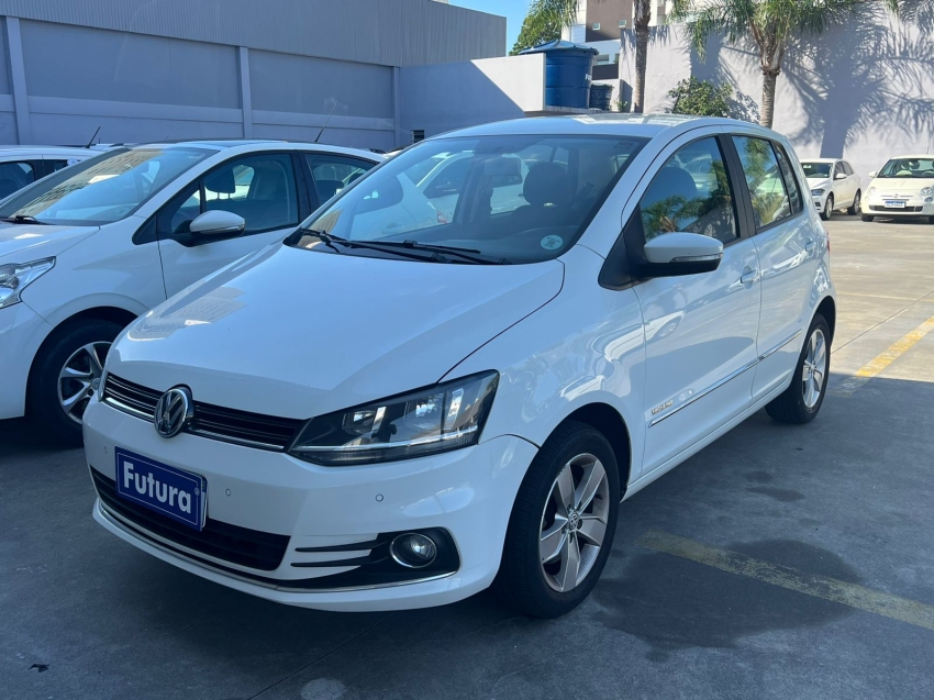 volkswagen fox 1.6 msi highline 16v flex 4p manual gasolina 2018
