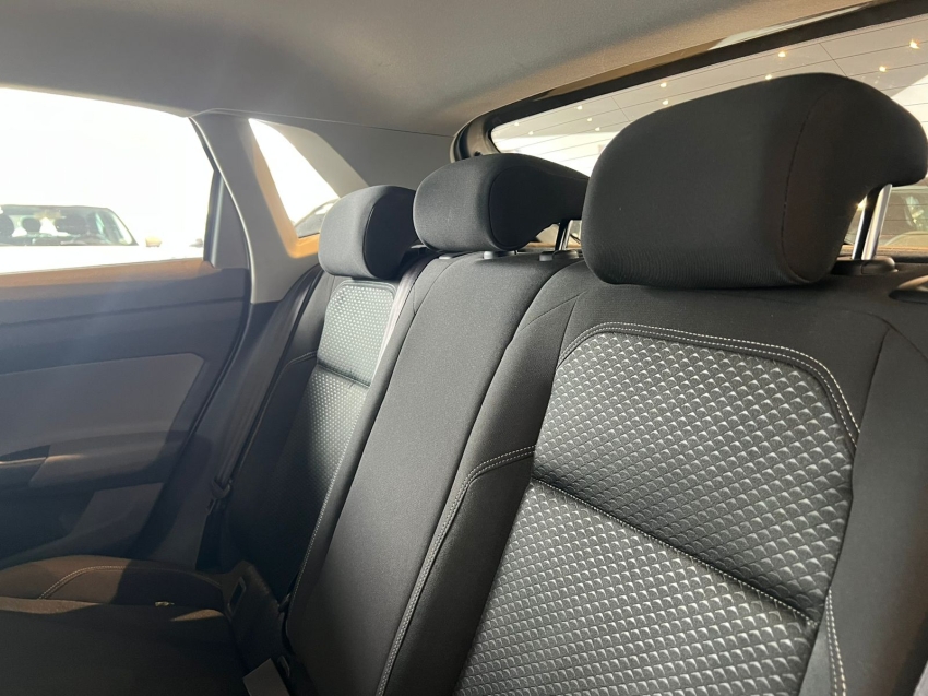 volkswagen polo 1.0 200 tsi highline automatico gasolina 4p 201810