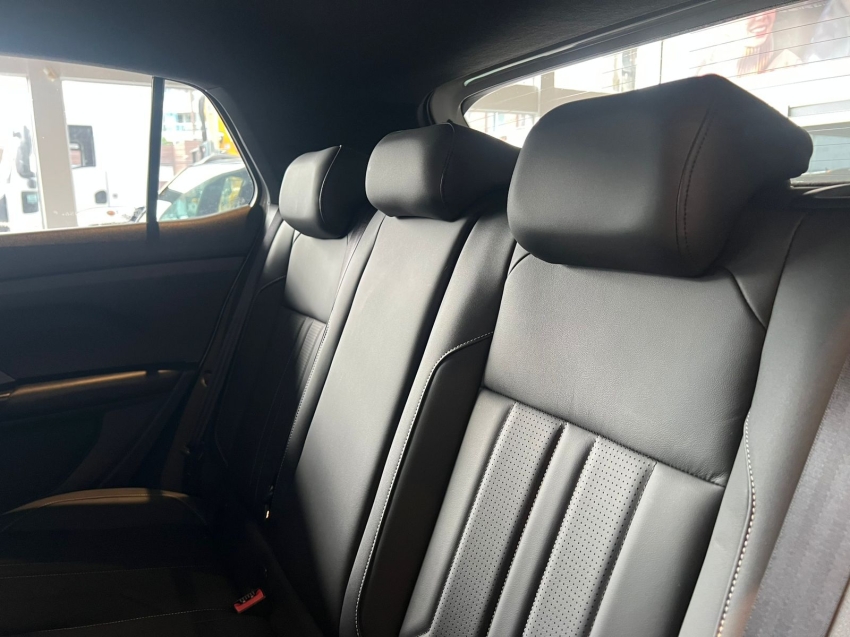 volkswagen t-cross 1.0 200 tsi total flex comfortline automatico gasolina 4p 202610