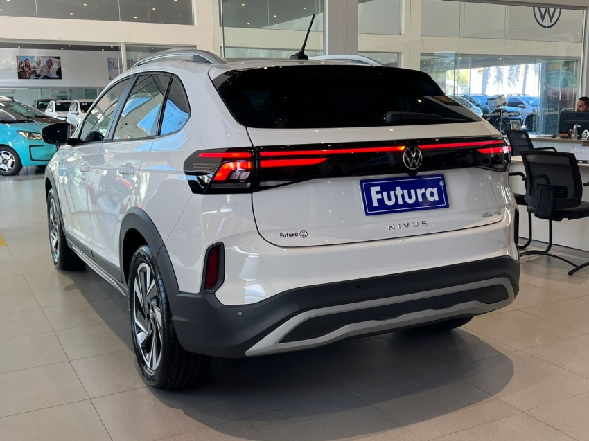 volkswagen nivus 1.0 200 tsi total flex highline automatico gasolina 4p 202611