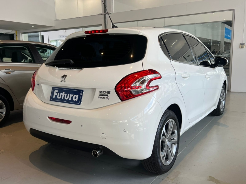 peugeot 208 1.6 griffe 16v flex 4p automatico gasolina 201511