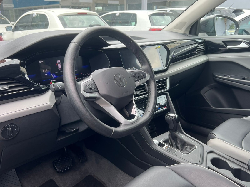 volkswagen taos 1.4 250 tsi total flex comfortline automatico gasolina 4p 20233