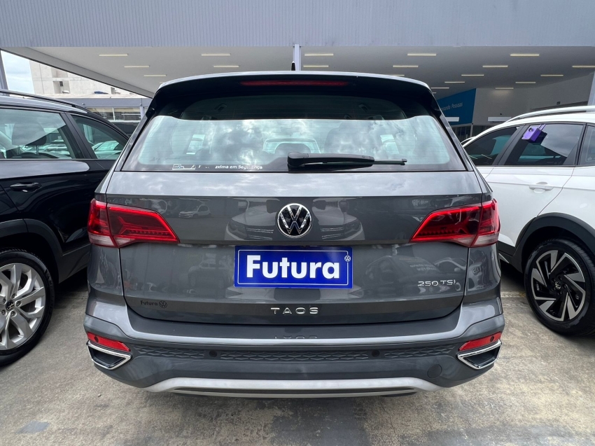 volkswagen taos 1.4 250 tsi total flex comfortline automatico gasolina 4p 202312