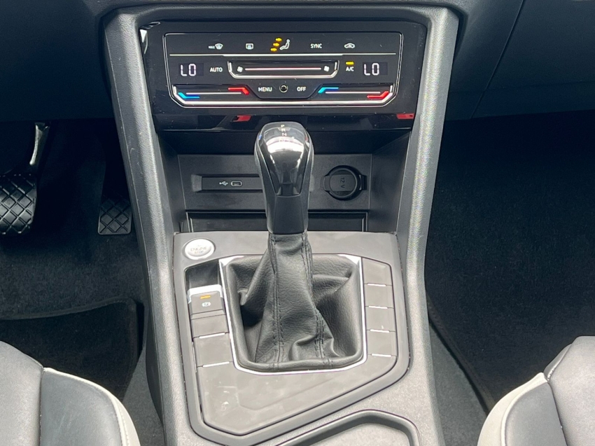 volkswagen taos 1.4 250 tsi total flex comfortline automatico gasolina 4p 20238