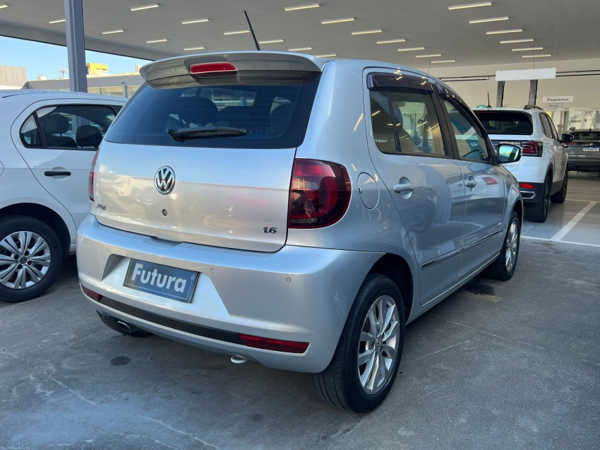 volkswagen fox 1.6 mi prime 8v flex 4p manual gasolina 201311